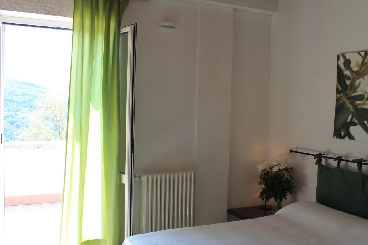 B&B Rubando Le Nuvole Orco Feglino Exteriör bild