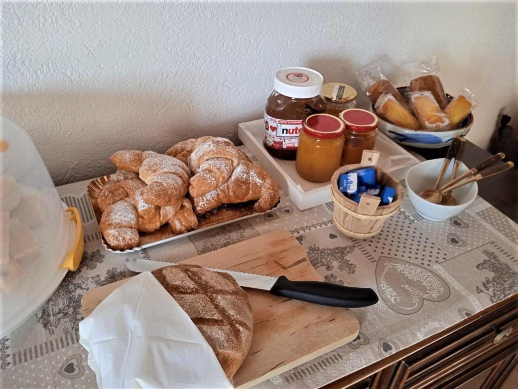 B&B Rubando Le Nuvole Orco Feglino Exteriör bild